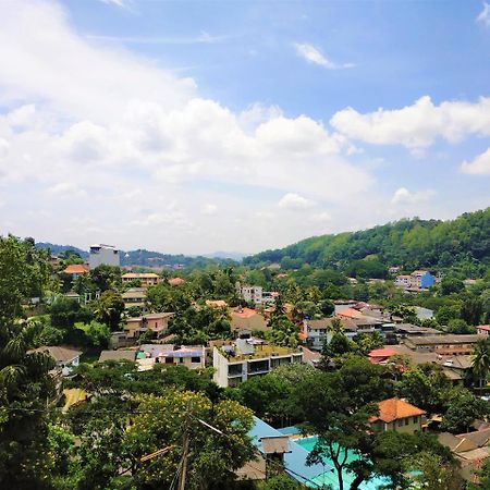 Breeze Villa Kandy Eksteriør billede