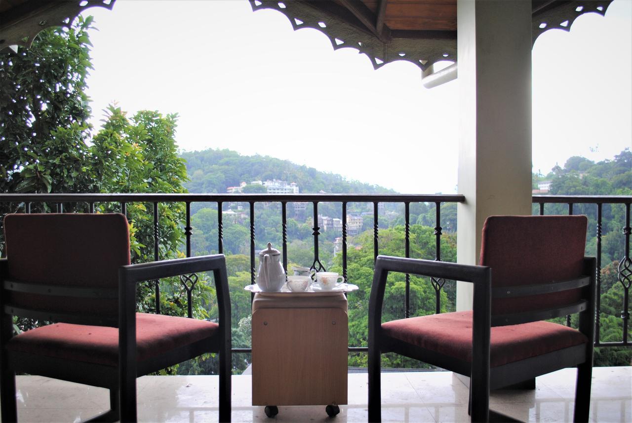 Breeze Villa Kandy Eksteriør billede