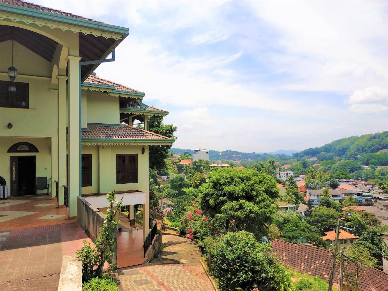 Breeze Villa Kandy Eksteriør billede