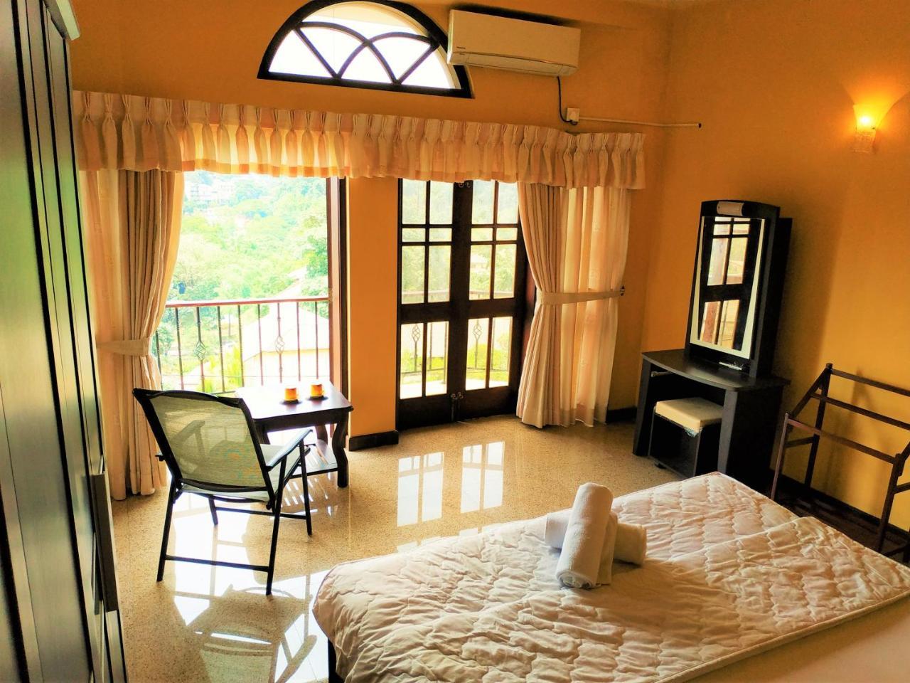 Breeze Villa Kandy Eksteriør billede